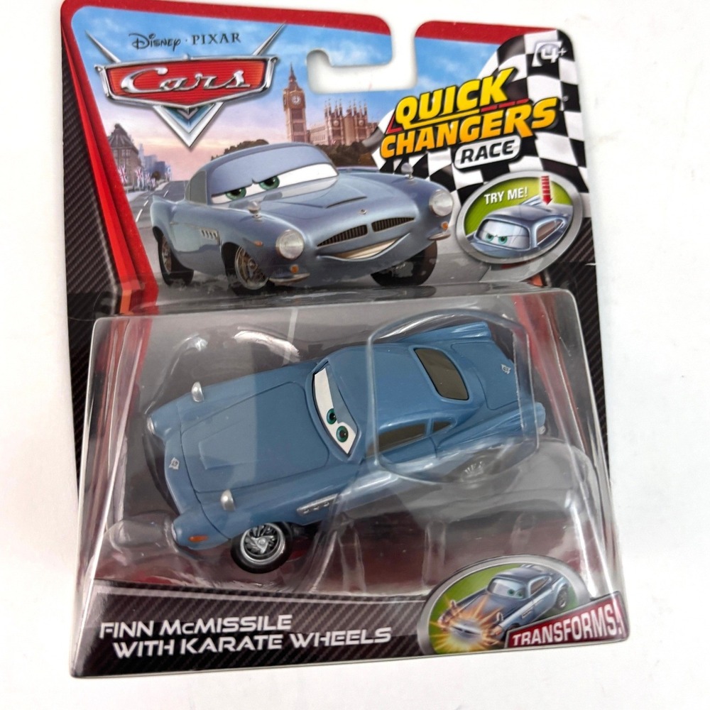 2012 Disney Pixar Cars 2 Finn McMissile Karate Wheels Quick Changers X0615